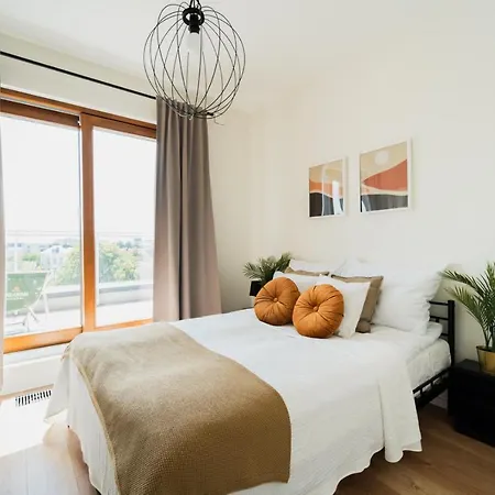 Apartment Cosy Apart - Ksiecia Witolda Street - Nice View - Parking Place
