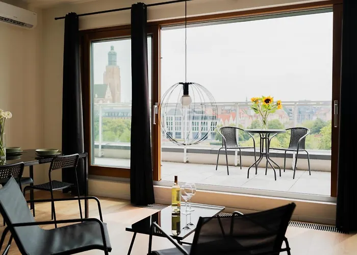 Cosy - Ksiecia Witolda Street - View - Parking Place