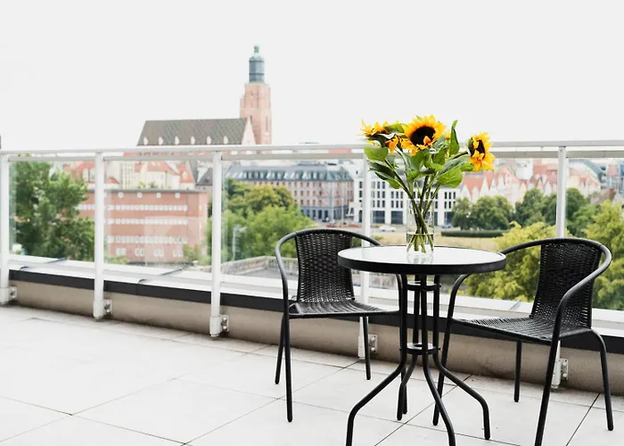 Cosy - Ksiecia Witolda Street - View - Parking Place * Wroclaw